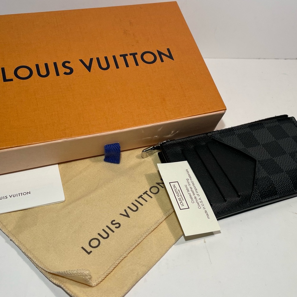 PRISTINE Louis Vuitton Coin Card Holder - Damier Graphite - Black & Grey.